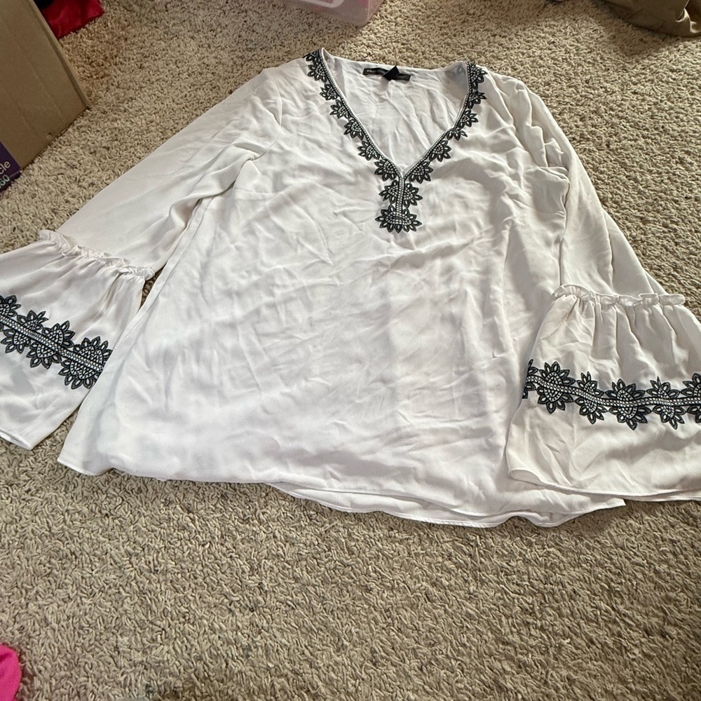 White House Black Market Ivory Blouse with Dark Embroidery